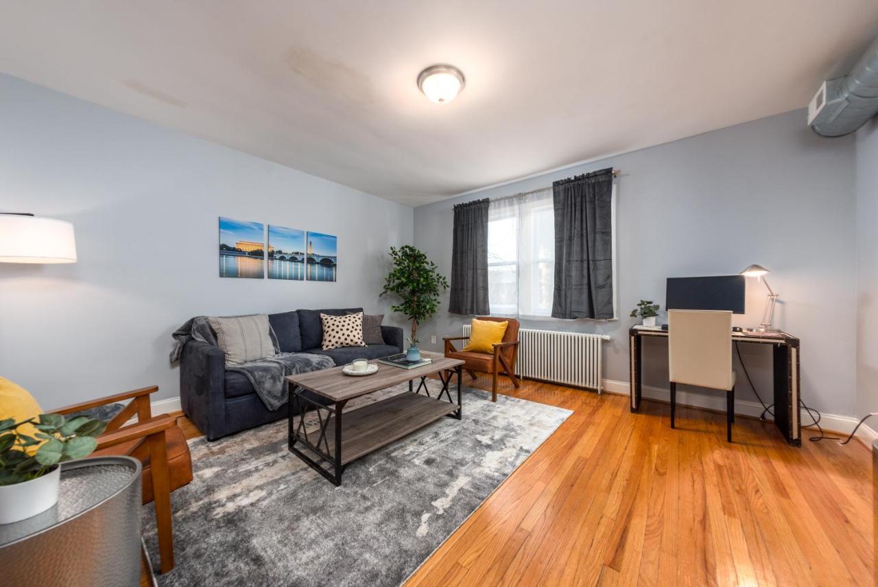 Capitol Hill Apartment With Free Parking Вашингтон Екстериор снимка