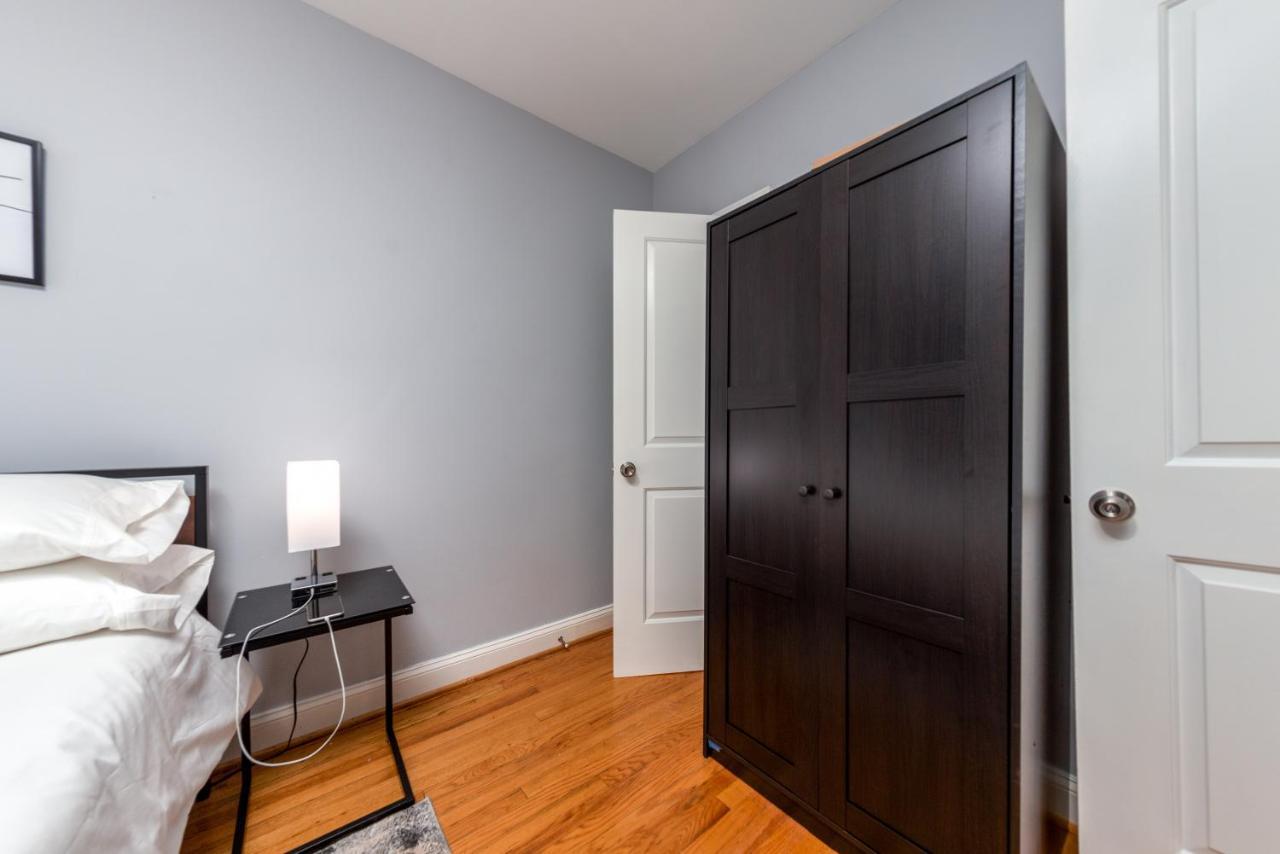 Capitol Hill Apartment With Free Parking Вашингтон Екстериор снимка